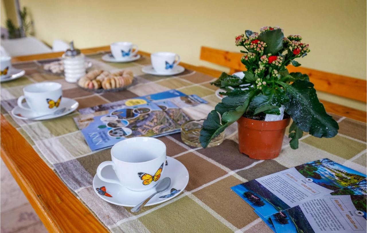 Gorgeous Home In Knin With Kitchen Kovacic Exteriör bild