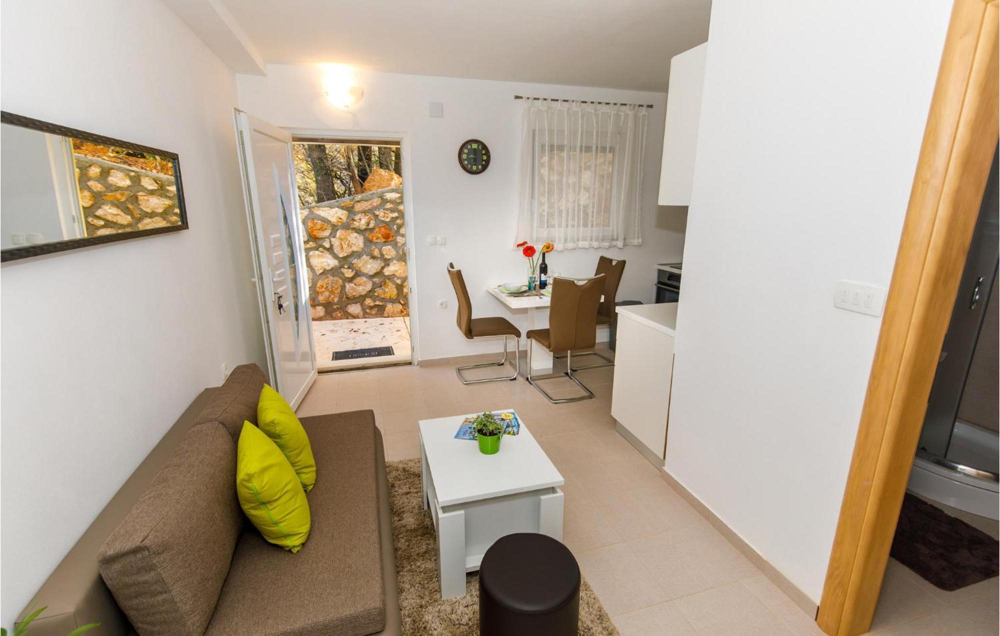 Gorgeous Home In Knin With Kitchen Kovacic Exteriör bild